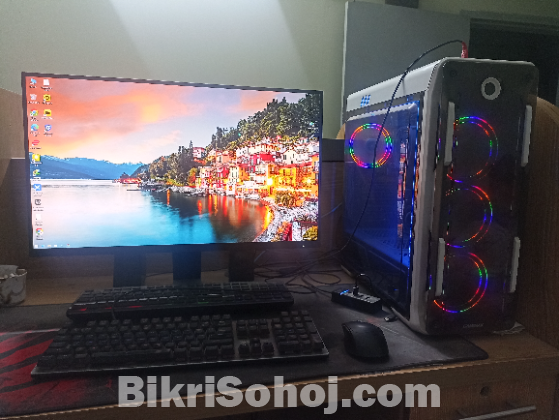 Full Desktop computer